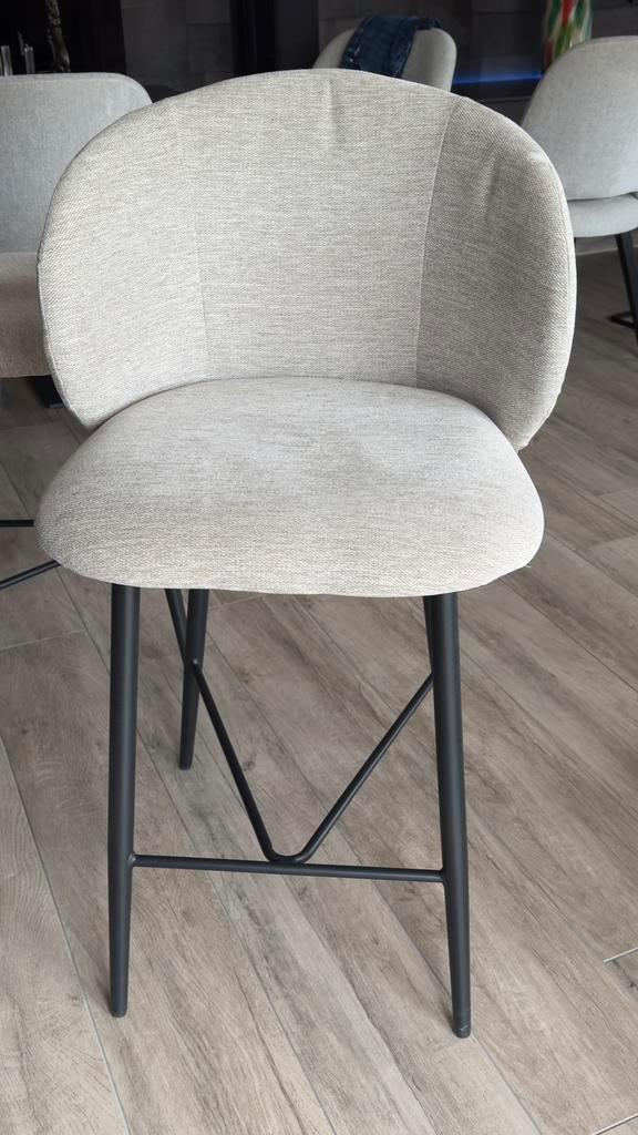 2 barkrukken zithoogte 60 cm, Maison & Meubles, Tabourets de bar, Comme neuf, Enlèvement