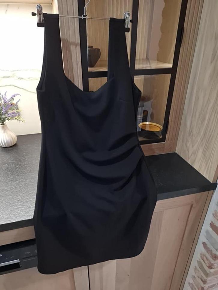 Stijlvol Zwart Kleedje Maatje M, Kleding | Dames, Jurken, Maat 38/40 (M), Zwart, Boven de knie, Ophalen