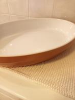 grote ovale schaal van aardewerk 42 x 29 cm, Huis en Inrichting, Keuken | Potten en Pannen, Ophalen of Verzenden, Nieuw, Overige materialen