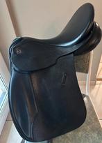 Dressuurzadel Kieffer 18 inch., Animaux & Accessoires, Enlèvement, Utilisé, Dressage