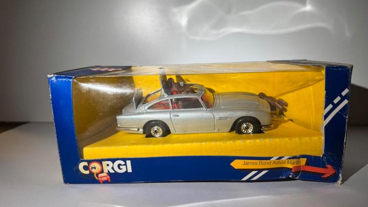 Vintage 1984 Corgi James Bond Aston Martin DB5 Boxed, Hobby & Loisirs créatifs, Voitures miniatures | 1:24, Comme neuf, Enlèvement ou Envoi