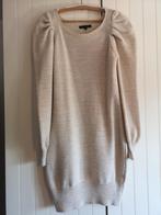 Gebreide jurk in wit met gouddraad met pofmouwen, Kleding | Dames, Jurken, Ophalen, Zo goed als nieuw, Maat 38/40 (M)