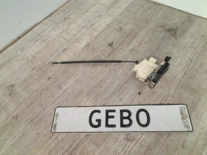 SERRURE DE PORTE AVANT DROITE Seat Altea (5P1), Autos : Pièces & Accessoires, Carrosserie & Tôlerie, Seat, Avant, Droite, Utilisé