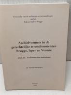 Archiefvormers in de gerechtelijke arrondissementen brugge, Ophalen of Verzenden, Zo goed als nieuw