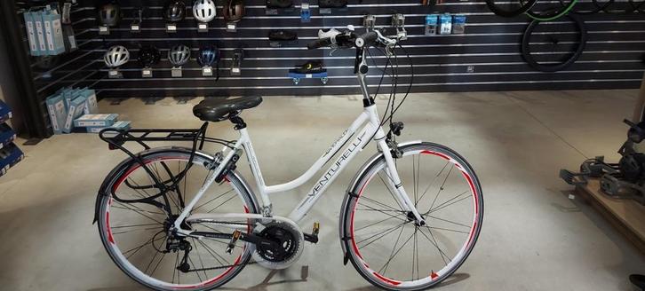 Damesfiets  Venturelli 24 versnellingen., Fietsen en Brommers, Fietsen | Dames | Damesfietsen, Gebruikt, Versnellingen, Ophalen