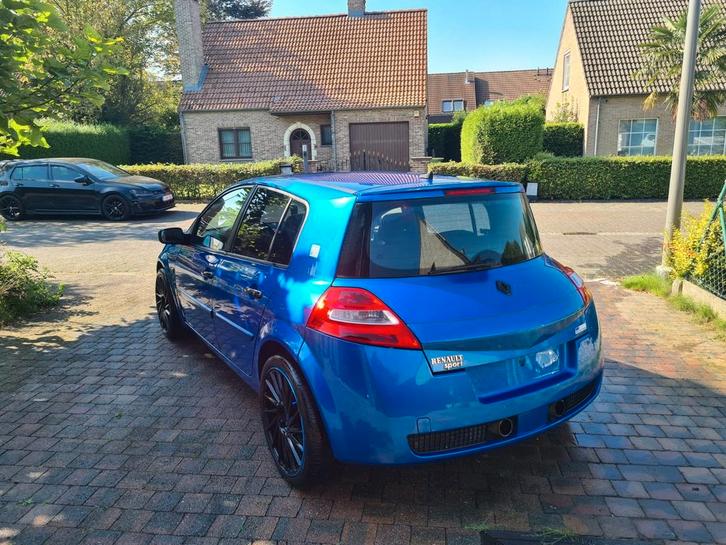 Renault MEGANE 2 rs (LEES DE BESCHRIJVING), Auto's, Renault, Particulier, Berline, 5 deurs, Blauw, Zwart, Ophalen