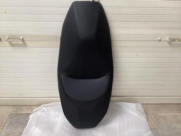 Nieuwe zadel honda forza 350 beschikbaar voor biedingen