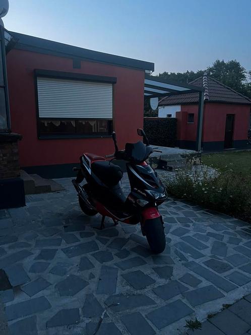 Aprilia sr 70 dd lc, Fietsen en Brommers, Scooters | Aprilia, Gebruikt, SR 50, Klasse B (45 km/u), Tweetakt, Ophalen