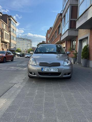 Toyota yaris 1.3 benzine airco 0485905657 beschikbaar voor biedingen