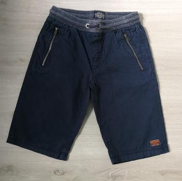 Bermuda C&A, maat 158 beschikbaar voor biedingen