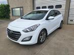 Hyundai i30 1.6i automaat benzine zetelvrwrming 1jr garantie, Auto's, Hyundai, Stof, 4 cilinders, Wit, 600 kg