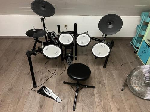 Drumkit Roland T-11, Muziek en Instrumenten, Drumstellen en Slagwerk, Zo goed als nieuw, Roland, Ophalen