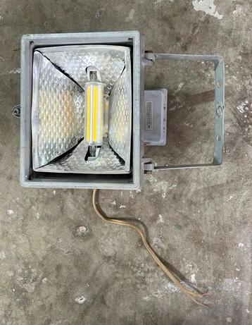 lampe de chantier LED 