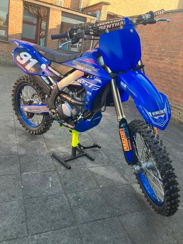 Yamaha yzf 250 2020 beschikbaar voor biedingen