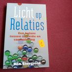 B. Claessens - Licht op relaties, Boeken, Ophalen of Verzenden, Zo goed als nieuw, B. Claessens