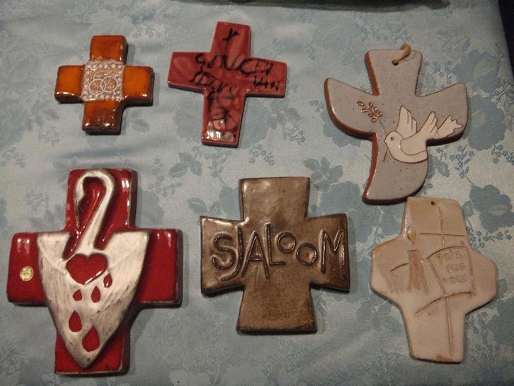 keramiek kruis, Antiquités & Art, Antiquités | Objets religieux, Enlèvement ou Envoi