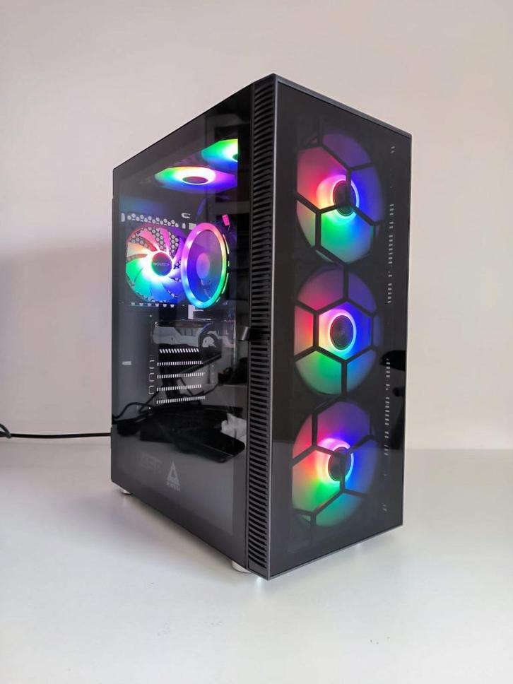 I7 Refurbished gaming pc met nieuwe stukken (fortnite, etc), Computers en Software, Desktop Pc's, Zo goed als nieuw, 4 Ghz of meer