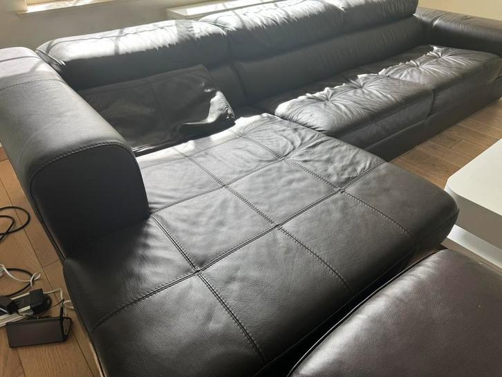 Conplete zithoek Naxdivani MOET NU WEG (verhuis), Huis en Inrichting, Zetels | Complete zithoeken, Gebruikt, Leer, Ophalen