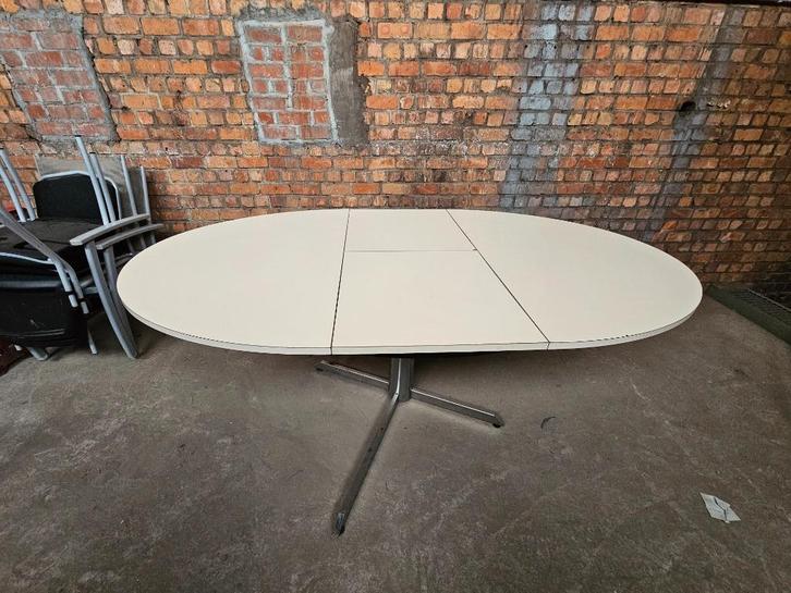 Vintage uitschuifbare ovale tafel in Knoll-stijl, Antiek en Kunst, Antiek | Meubels | Tafels, Ophalen of Verzenden