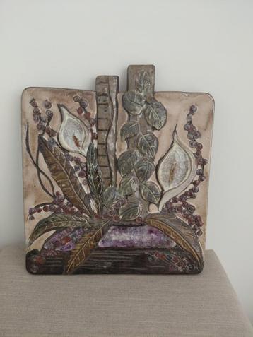 Ruscha wandbord, plaquette in geglazuurde keramiek-lelies beschikbaar voor biedingen