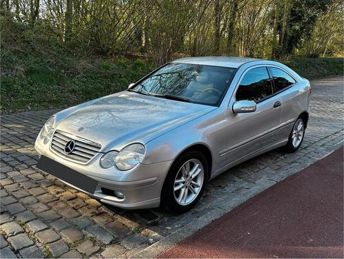 Mercedes c-klasse coupé compressor benzine met 80.000km, Auto's, Mercedes-Benz, Particulier, Airconditioning, Lederen bekleding