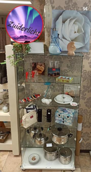 Brocante spullen - 2v2 beschikbaar voor biedingen