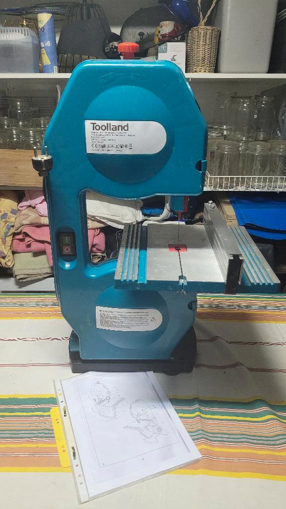 Scie à ruban Toolland 350W, Bricolage & Construction, Outillage | Scies mécaniques, Utilisé, Scie à ruban, Moins de 600 watts