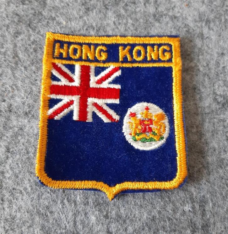 Geborduurde landen badges, Verzamelen, Overige Verzamelen, Ophalen of Verzenden