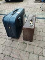 2 oude valiezen, gratis af te halen, Handtassen en Accessoires, Koffers, Gebruikt, Ophalen
