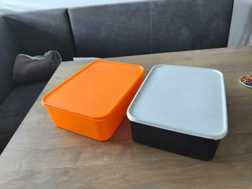 Tupperware beschikbaar voor biedingen