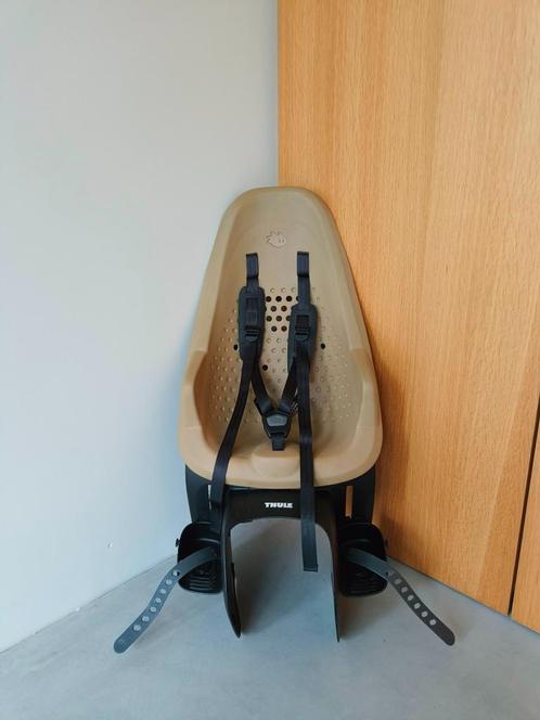 Thule Yepp 2 maxi - kleur fennel tan, Fietsen en Brommers, Fietsaccessoires | Fietsstoeltjes, Gebruikt, Achterzitje, 15 t/m 25 kg