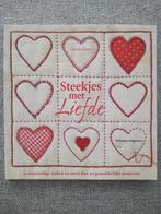 Mandy Shaw - Steekjes met liefde, Boeken, Mandy Shaw, Ophalen of Verzenden, Zo goed als nieuw
