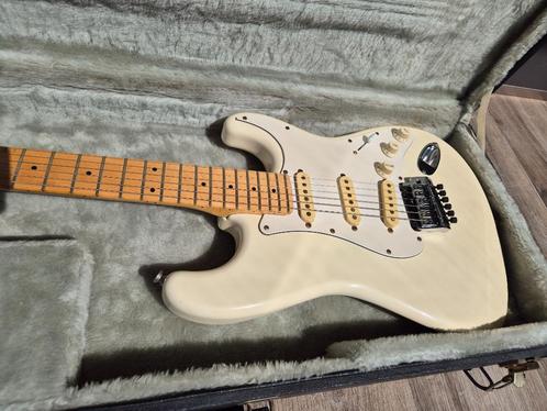 Fender Stratocaster 1984, Muziek en Instrumenten, Snaarinstrumenten | Gitaren | Elektrisch, Gebruikt, Solid body, Fender, Ophalen