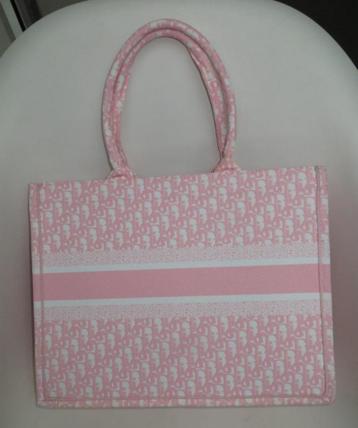 handtas shopper met roze tekeningen beschikbaar voor biedingen