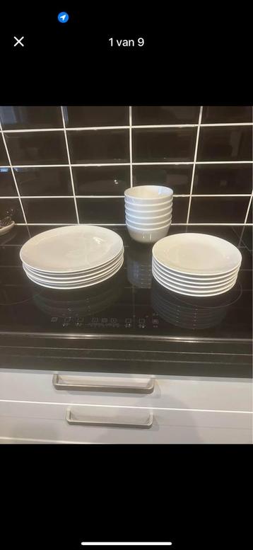 6delige set borden(hroot,klein,soep) in mooie staat beschikbaar voor biedingen