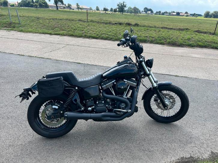 Harley dyna fxdb street bob, Motos, Motos | Harley-Davidson, Particulier, Chopper, Enlèvement