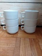 9 kopjes uit wit porselein van Porcelana Schmidt, Huis en Inrichting, Ophalen of Verzenden, Zo goed als nieuw, Porselein