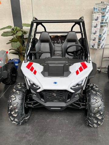 POUSSETTE ENFANT POLARIS RZR 200