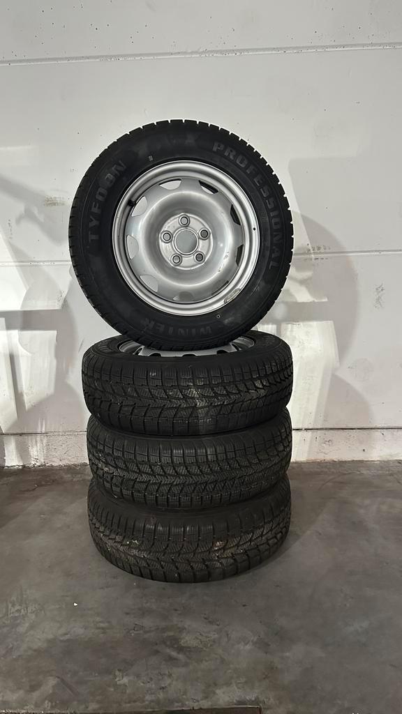 Professional Banden – Zo goed als nieuw, Auto-onderdelen, Banden en Velgen, Band(en), Winterbanden, Personenwagen, Nieuw, Ophalen