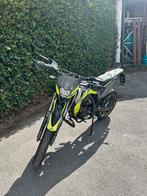 SHERCO SM-50R, 49 cc, Zo goed als nieuw, 5 versnellingen, Ophalen