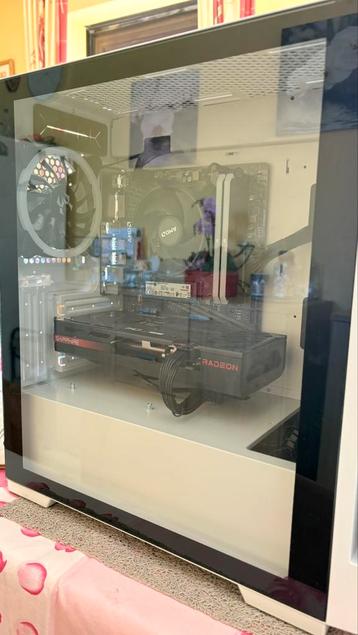PC GAMER RX7600 beschikbaar voor biedingen