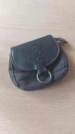 Porte-monnaie Mickey. (Acheté à Disneyland Paris), Bijoux, Sacs & Beauté, Cuir, Brun, Enlèvement, Utilisé