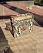 boite sac métal coran, Ophalen