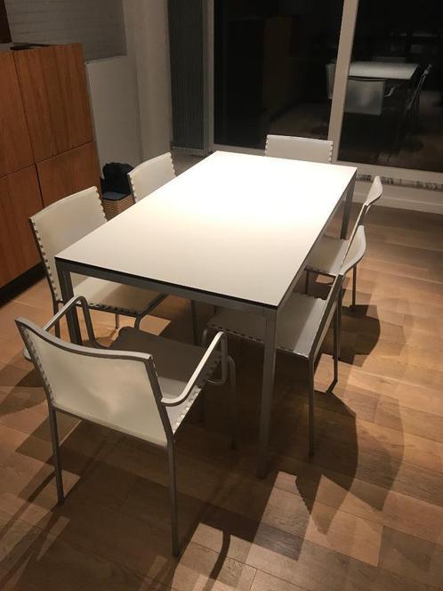 Tafel verlengbaar Desalto Design klassieker met stoelen, Huis en Inrichting, Tafels | Eettafels, Zo goed als nieuw, 50 tot 100 cm