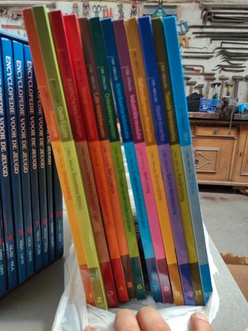 Encyclopedie van de 20ste &21ste eeuw  beschikbaar voor biedingen