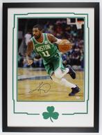 Kyrie Irving gesigneerde foto + Boston Celtics frame, Autres types, Utilisé, Enlèvement ou Envoi