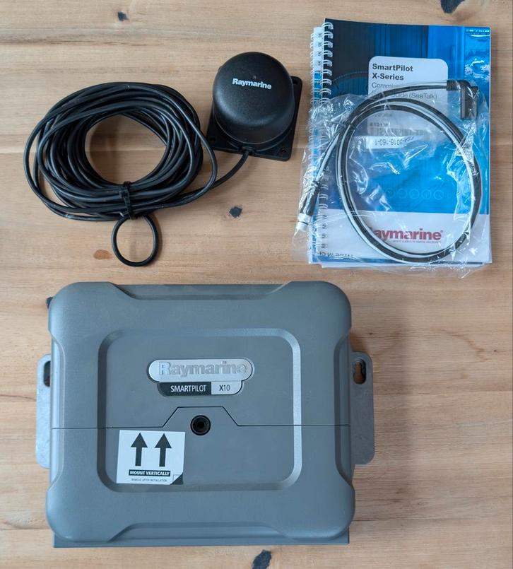 Raymarine SPX-10 + Fluxgate, documentation et câble STNg, Watersport en Boten, Navigatiemiddelen en Scheepselektronica, Ophalen of Verzenden