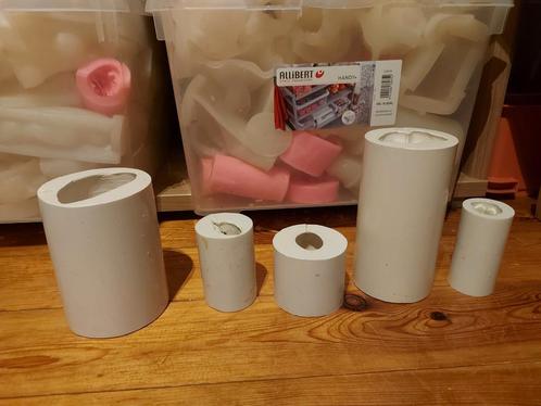 5 silicone kaarsmallen Lyson, Huis en Inrichting, Woonaccessoires | Kandelaars en Kaarsen, Zo goed als nieuw, Kaars, Ophalen of Verzenden