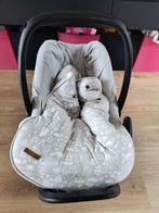 Maxi Cosi Rock + Basis, Kinderen en Baby's, Ophalen, Autogordel of Isofix, Zijbescherming, Zo goed als nieuw
