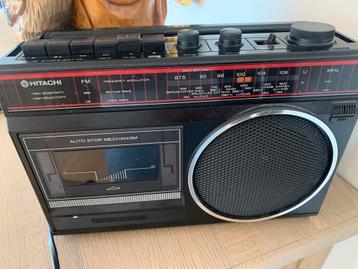 Transistor radio Hitachi TKR 511L beschikbaar voor biedingen
